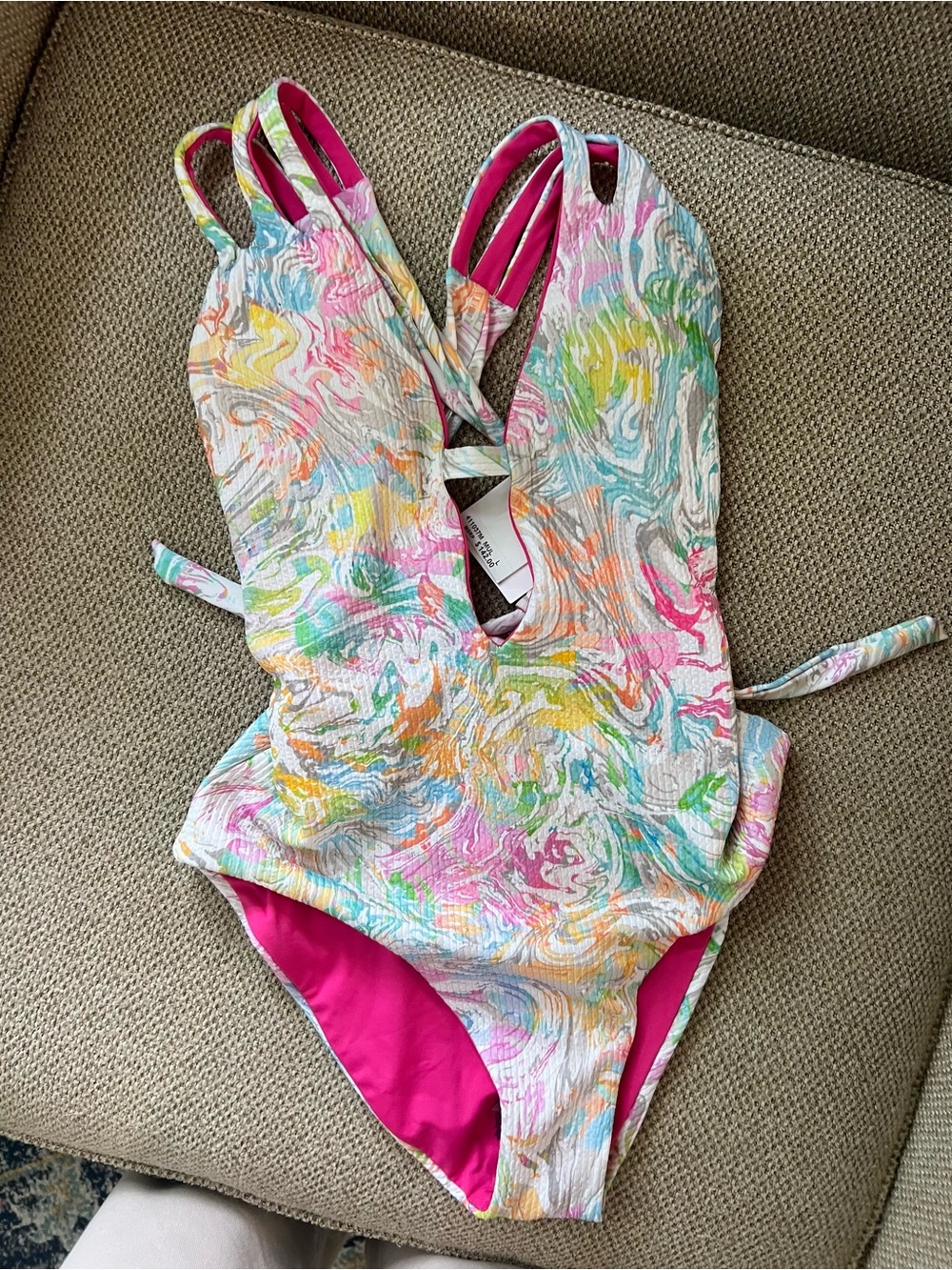 NWT BECCA Hot Springs Multicolor Ribbed Plunge One-Piece Swimsuit size L